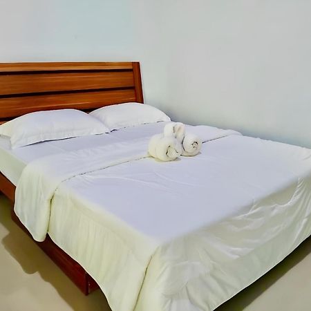 Tarsius Home Stay Rinondoran Exterior foto