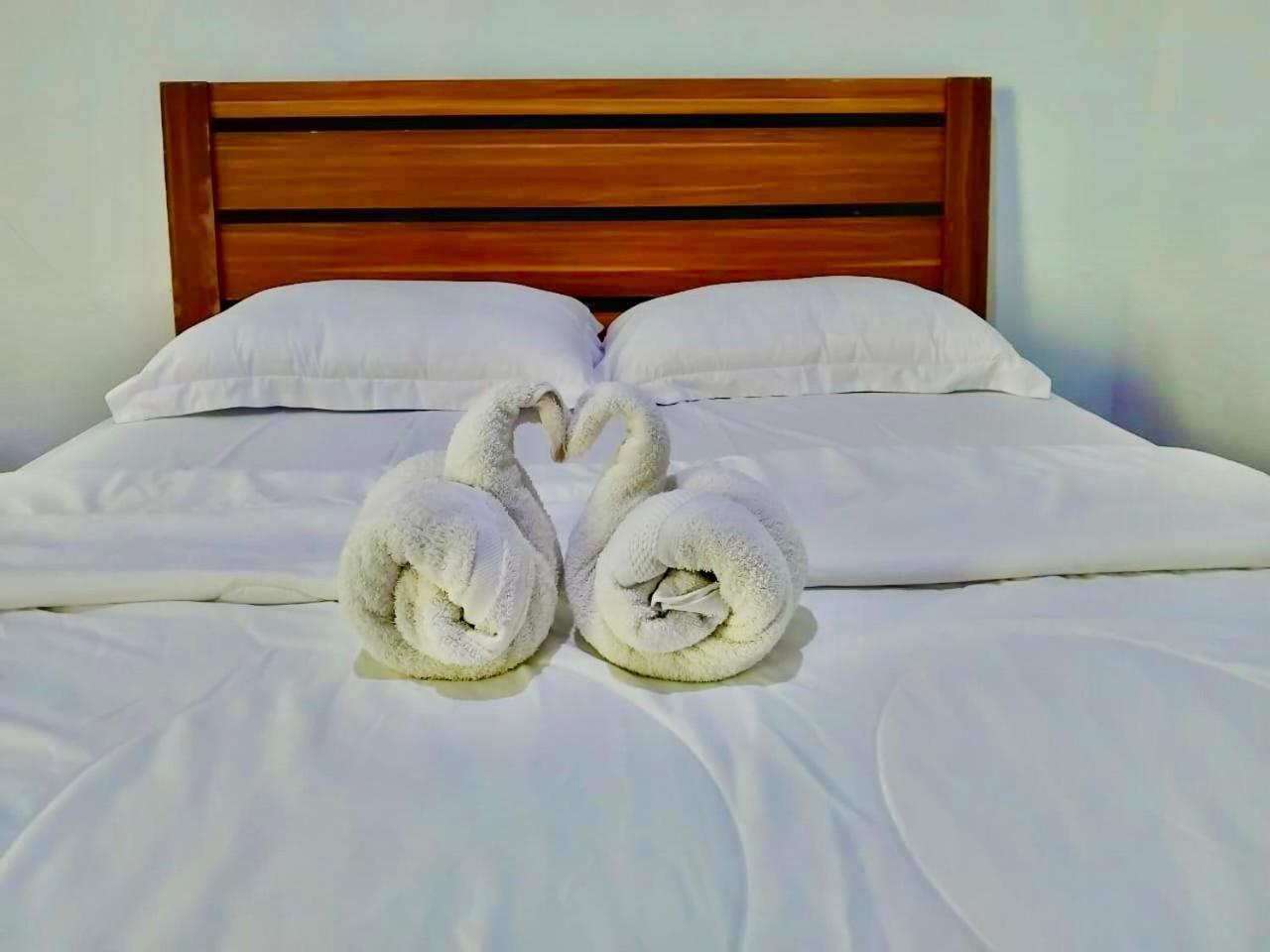 Tarsius Home Stay Rinondoran Exterior foto
